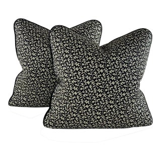 Designer P. Kaufmann Waverly Black & Tan Portia Botanical Floral Leaf Leaves Scroll Vine Pillow Covers- a Pair For Sale