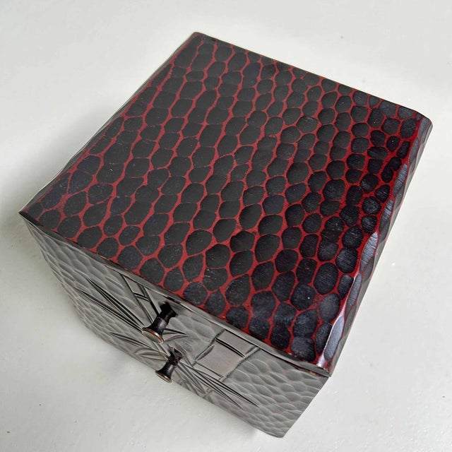 1970s Kamakura Bori Haribako 針針 Bamboo Tansu Sewing Cabinet, Japan, 1970s For Sale - Image 5 of 14