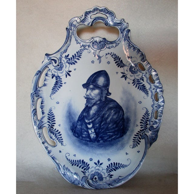 Antique Royal Bonn, Old Delft Plaque With Portrait of Soldier For Sale - Image 4 of 7