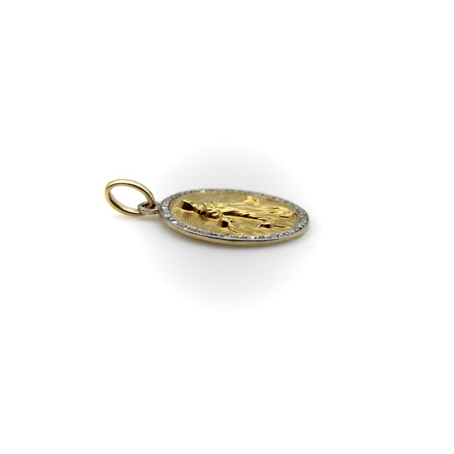 1910s Edwardian French 18k Gold and Platinum Mother of God Pendant For Sale In Los Angeles - Image 6 of 9