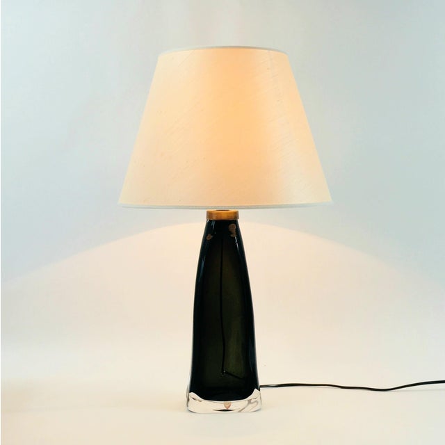 Mid-Century Modern Scandinavian Glass and Brass Table Lamps by Carl Fagerlund for Orrefors, 1960s, Set of 2 For Sale - Image 6 of 10