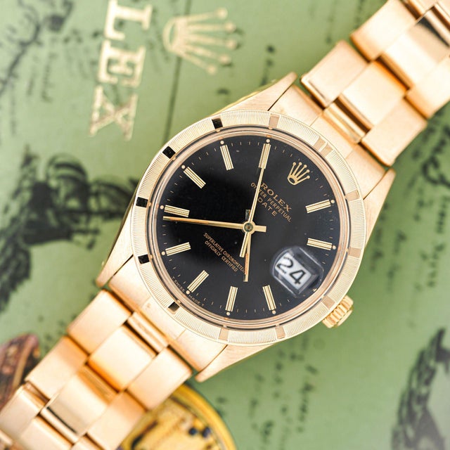1970s Rolex Op Date 1501 34mm 18k Gold Black Gloss Dial Watch For Sale - Image 9 of 10