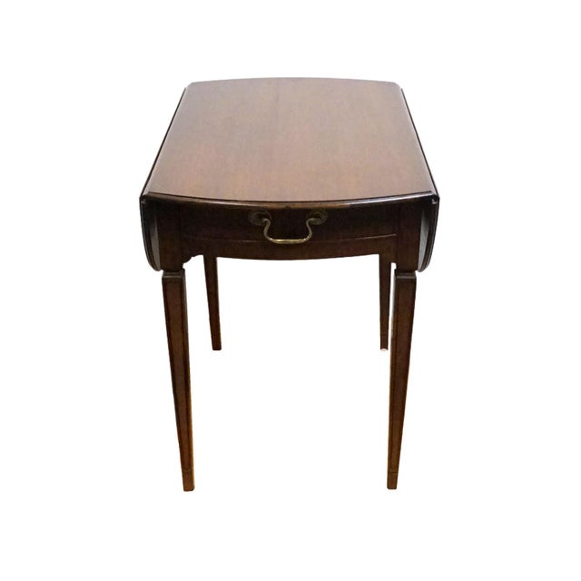 Traditional Brandt Furniture Banded Mahogany Traditional Style 36" Drop Leaf Pembroke Accent End Table 78-906 For Sale - Image 3 of 18