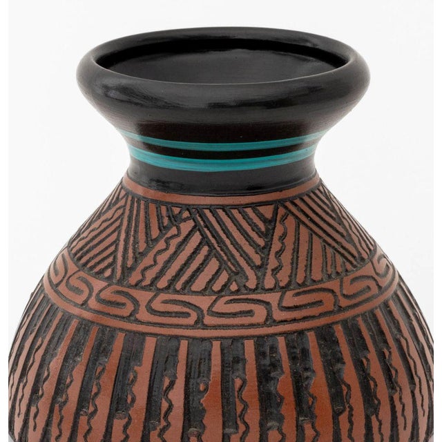 Black Navajo Dine Art Pottery Vases, 2 For Sale - Image 8 of 13