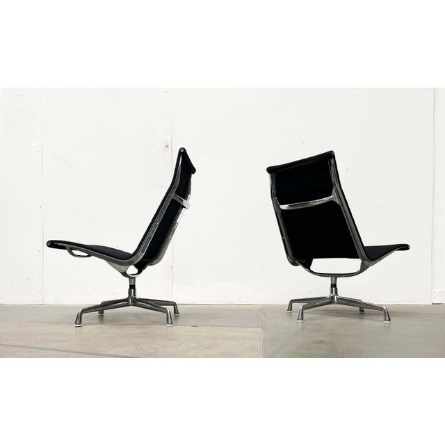Vitra Mid-Century Modern EA 116 Aluminium Swivel Lounge Chairs by Charles & Ray Eames for Herman Miller / Vitra, 1960s, Set of 2 For Sale - Image 4 of 18