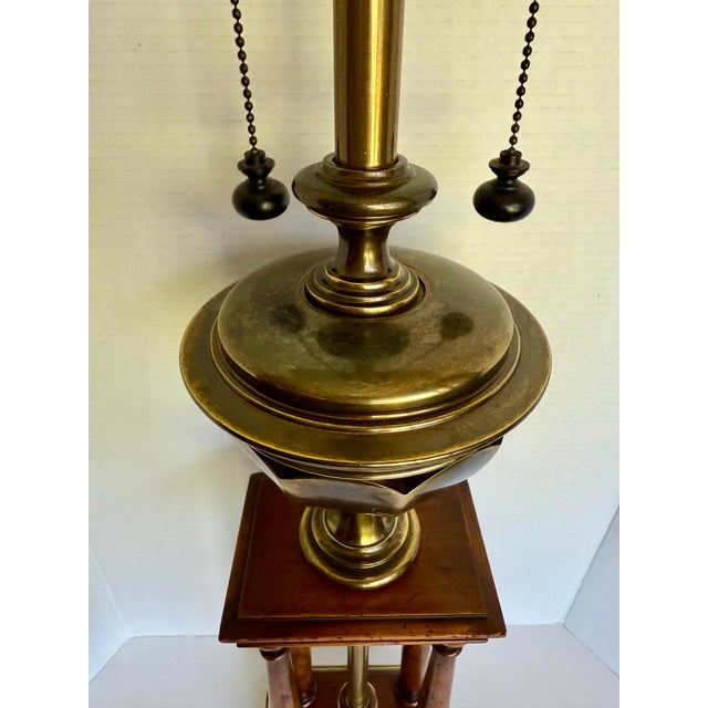 Wood Vintage Stiffel Neoclassical Regency Brass and Wood Column Table Lamp For Sale - Image 7 of 12