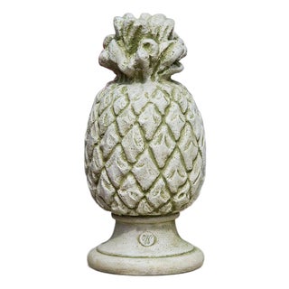 Williamsburg Pineapple Finial American Green Concrete Statue For Sale