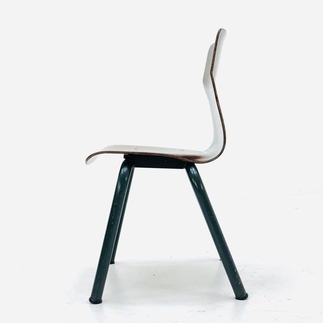 Industrial Children's School Chair in Plywood by Galvanitas & Eromes, 1960s For Sale - Image 5 of 11