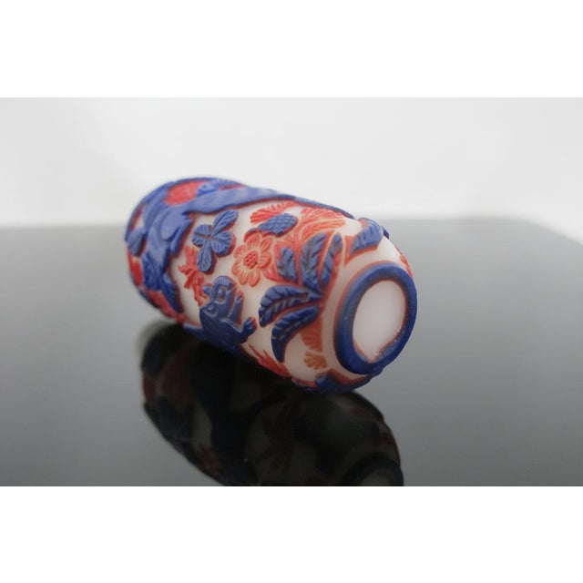 Chinese Animal & Bird Carved Overlay Red & Blue Peking Glass Snuff Bottle For Sale - Image 12 of 14