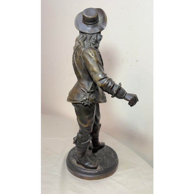 Realism High Quality 19th Century Antique Bronze Musketeer Cavalier Statue Sculpture For Sale - Image 3 of 16
