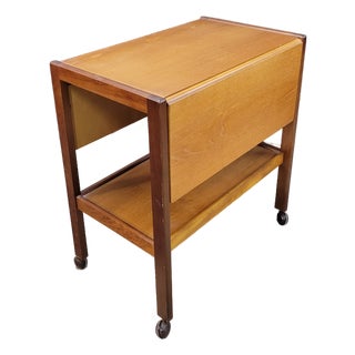 1960s English Tea Trolley With Lift Up Sides For Sale