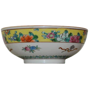 Early 20th Century Nippon Porcelain Oriental Bowl