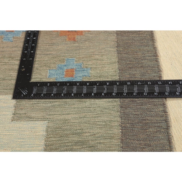 Textile Vintage Indian Kilim Rug, 07'11 X 09'11 For Sale - Image 7 of 10
