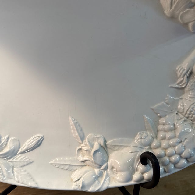 Ceramic 1980s Italian Ceramic Platter Made for Gumps. Fruit and Cherubs For Sale - Image 7 of 12