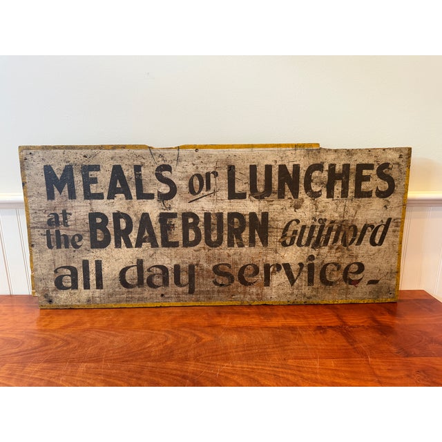 1920s Antique Braeburn Hotel Guilford Maine Painted Wooden Roadside Advertising Sign, C. 1920-1935 For Sale - Image 5 of 18