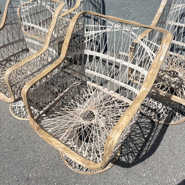 Mid Century Modern Spun Fiberglass Dining Set - 5 Pieces For Sale - Image 11 of 12