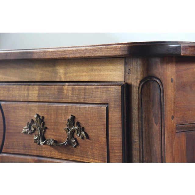 Wood Vintage French Provençal Louis XVI Walnut Commode, 18th Century For Sale - Image 7 of 13