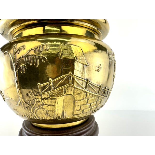 Wood Mid 20th Century Hollywood Regency Chinoiserie Brass Table Lamp With Embossed Landscape Motif on Wood Base For Sale - Image 7 of 13