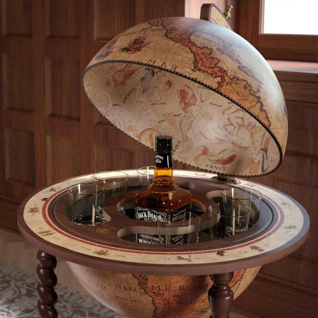 Explora Globe in Honey Brown by Zoffoli Mappamondi For Sale - Image 4 of 10