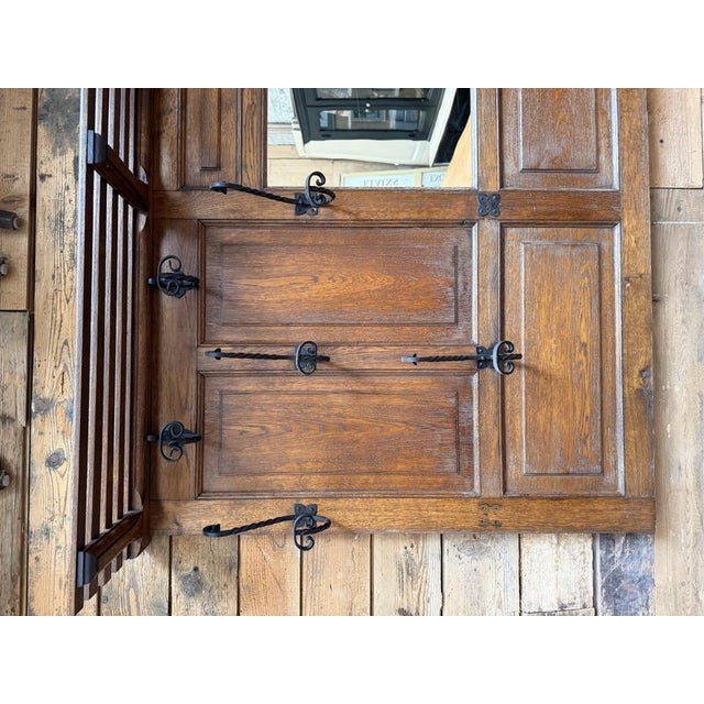 1930s Large Early 20th Century Oak Wall Mounted Coat Rack For Sale - Image 5 of 11