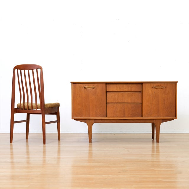 Small Mid Century Teak Credenza by Jentique Furniture For Sale - Image 12 of 12