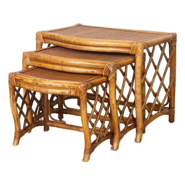 1960s French Rattan Nesting Tables, Set of 3 For Sale