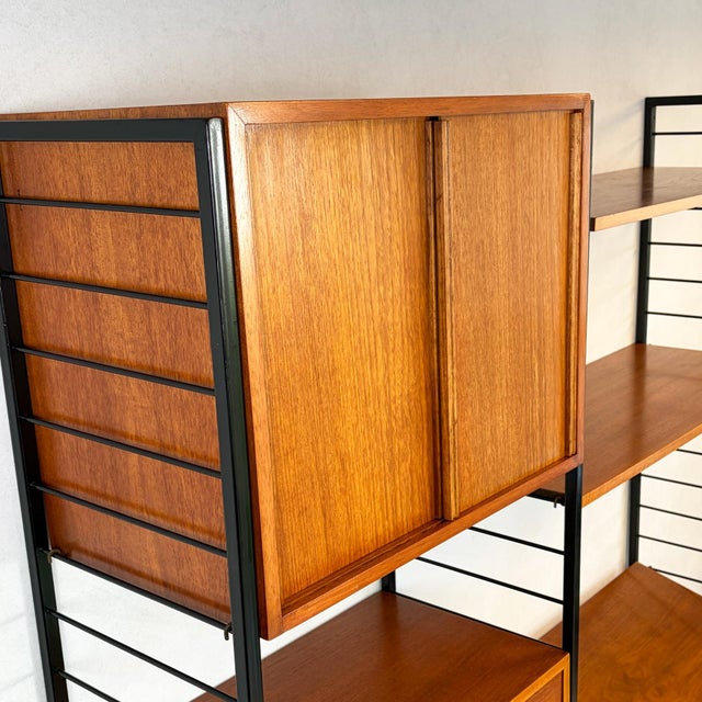 Staples Ladderax Two-Bay Teak Shelving System by Robert Heal for Staples Cricklewood, 1960s For Sale - Image 4 of 13