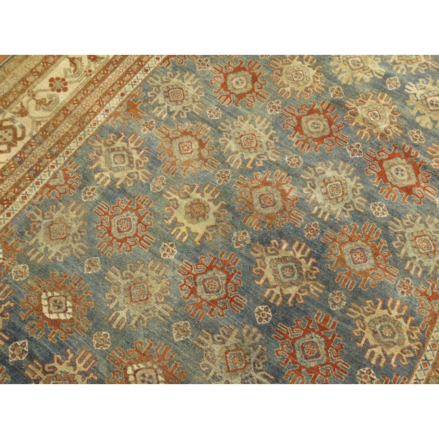 Contemporary 1920s Beautiful Room Size Persian Malayer Rug For Sale - Image 3 of 6