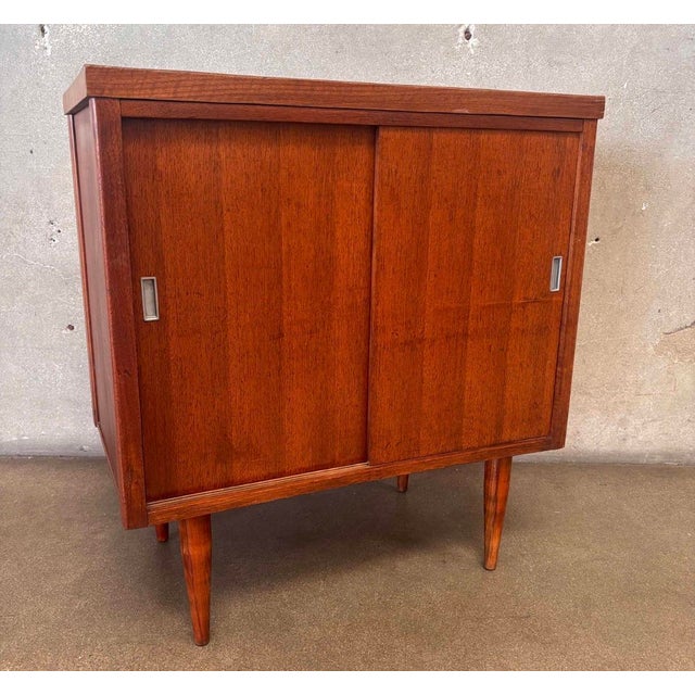 1970s MCM Walnut Cabinet For Sale - Image 4 of 10