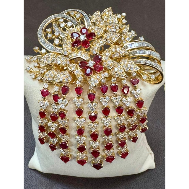 Vintage 18 Ct Diamond & 15 Ct Ruby Floral Broach 52.8 GM 18 Karat Yellow Gold For Sale In New York - Image 6 of 18