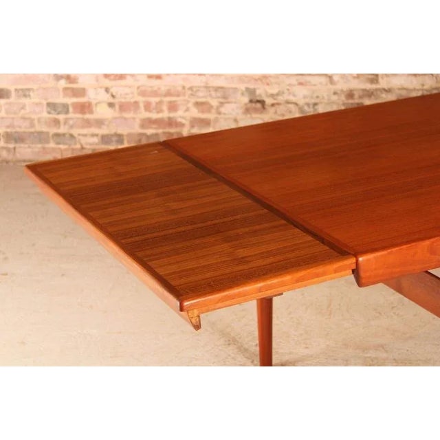 Wood Mid-Century Modern Danish Teak Dining Table by Ib Kofod Larsen for Faarup Mobelfabrik, 1960 For Sale - Image 7 of 18