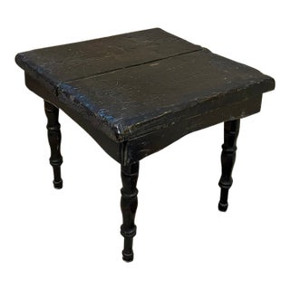 Rustic Dark Finish Side Table With Turned Legs For Sale