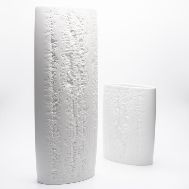 1990s White Bisque Porcelain Vases by Martin Freyer for Rosenthal, 1975, Set of 2 For Sale - Image 5 of 13
