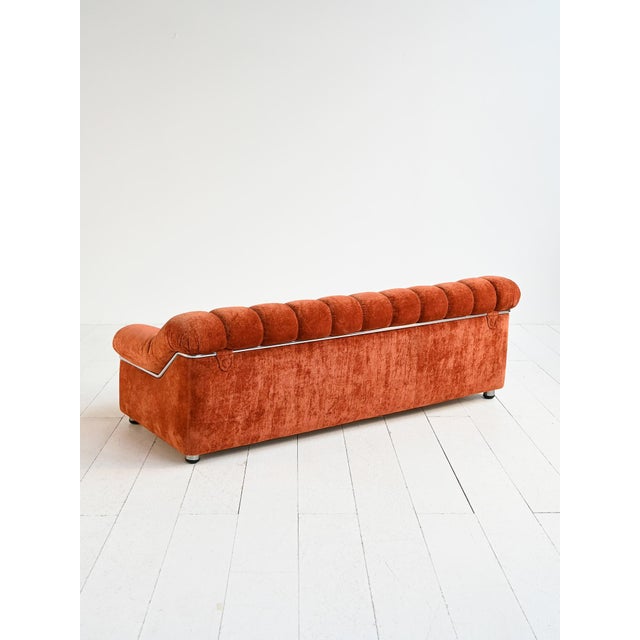 1970s Vintage Rust-Colored Velvet Sofa with Metal Details, 1970s For Sale - Image 5 of 11