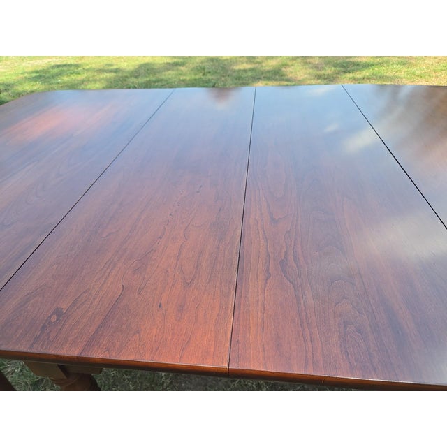 1990s Wooden Henkel Harris Cherry Dining Table Virginia Galleries Gate Leg Drop Leaf Table For Sale - Image 13 of 17