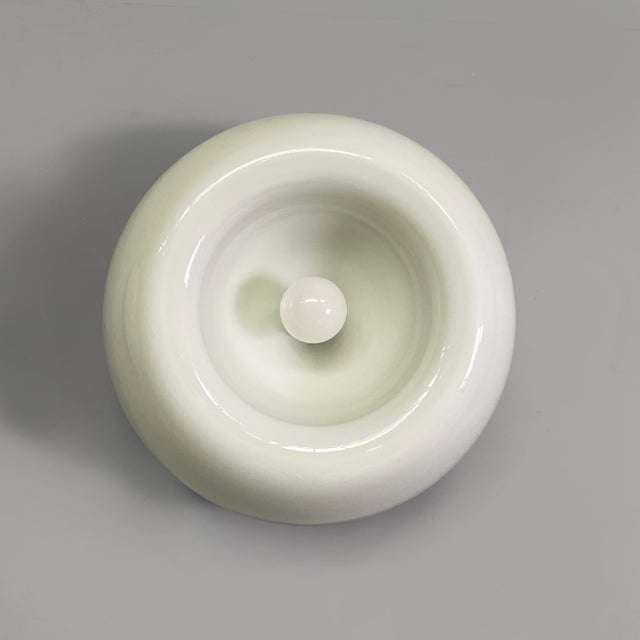 Italian Modern Velella Wall Lamps in Opaline Glass by Achille and Pier Giacomo Castiglioni for Flos, 1970s, Set of 2 For Sale - Image 6 of 15