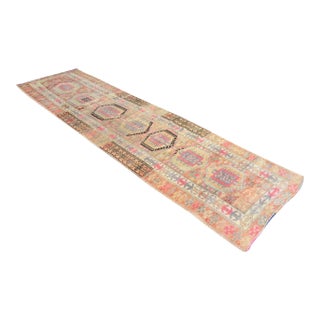 Vintage Turkish Bohemian Runner-2′8'×9′8″ For Sale