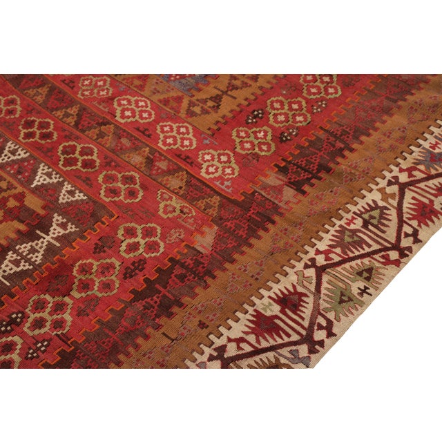 1950s 1950s Vintage Kayseri Kilim Rug in Red and Brown Geometric Pattern For Sale - Image 5 of 7