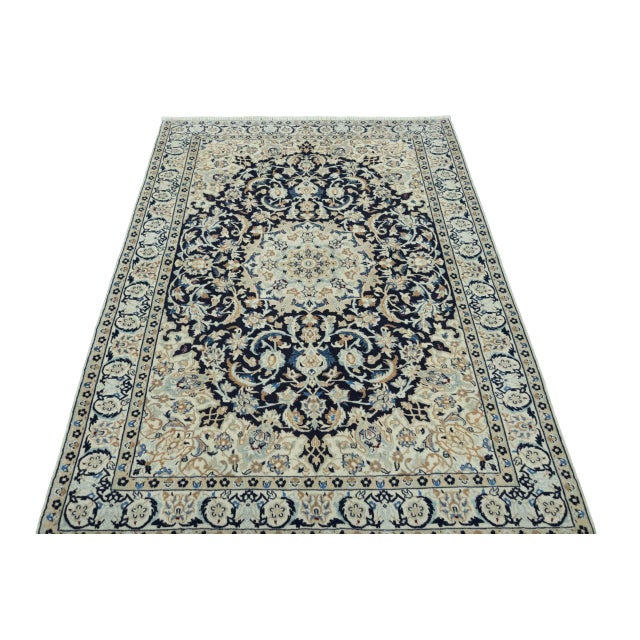 Hand-Knotted Oriental Rug with Silk For Sale - Image 4 of 12