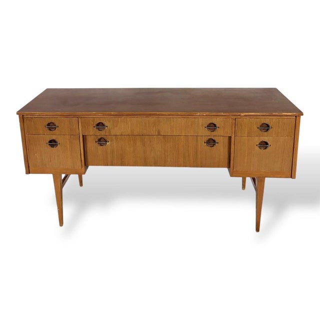 Contemporary Mid-Century Teak Compact Sideboard from Austinsuite, 1960s For Sale - Image 3 of 9