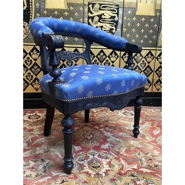 Period: 19th century Style: Louis Philippe, Charles 10th Condition: Fully restored in our whorkshop Material: Solid wood...