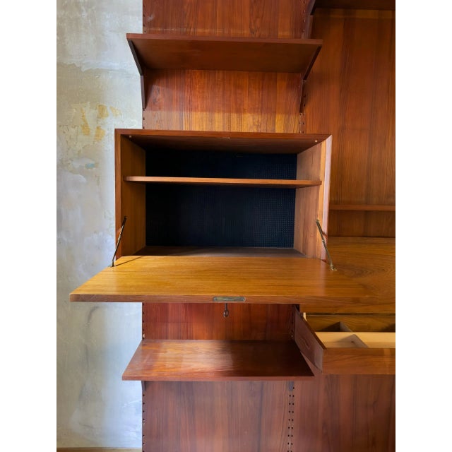 1960s Sistema Reale Modular Bookshelf by Poul Cadovius for Cado, 1960s For Sale - Image 5 of 9