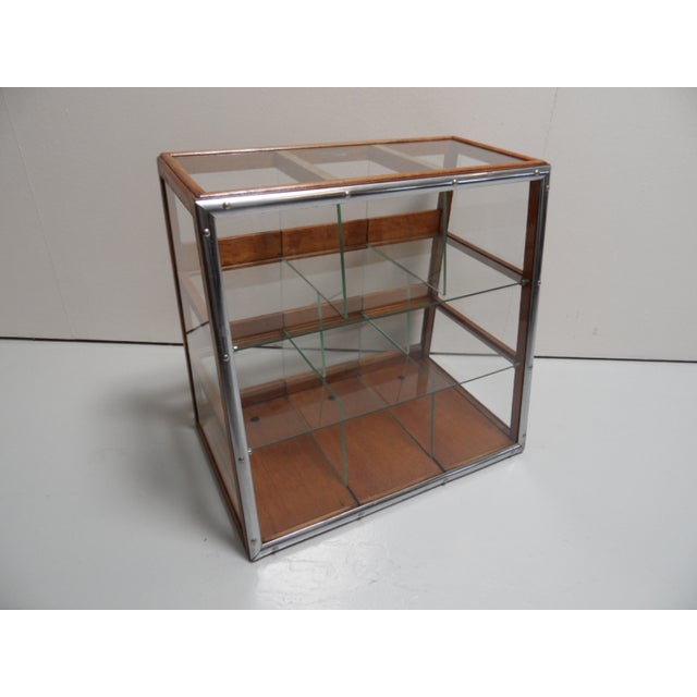 Vintage Dutch Bakery Display Cabinet, 1930s, in Very Good conditions. Designed 1920 to 1949 This piece has an attribution...