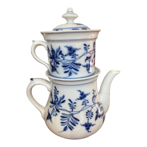 Antique Thun 1794 (Tk) Czech Blue Onion Stackable Teapot With Tea Diffuser, Circa 1900