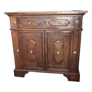 18th Century Louis XIII Style Italian Walnut Credenza / Buffet For Sale