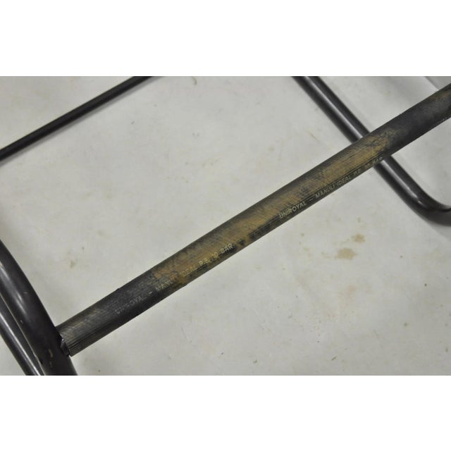 Vintage Le Corbusier Style Mid Century Modern Chrome Chaise Lounge Chair, Italy For Sale - Image 15 of 18