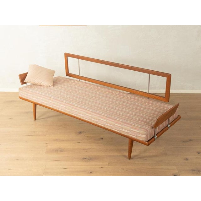 Minerva Sofa by Peter Hvidt for France & Daverkosen For Sale - Image 5 of 10
