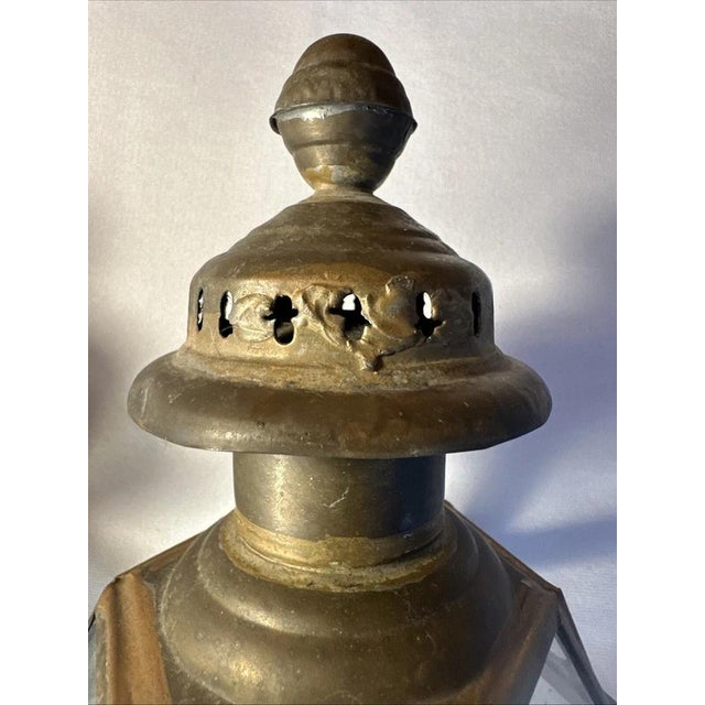 Antique Brass Carriage Buggy Oil Lamps Set of 2 – Vintage Decorative Lanterns For Sale - Image 12 of 12