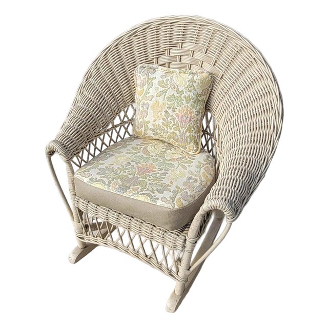 1940s Bar Harbor Wicker Child's Chair W/Leather Seat For Sale