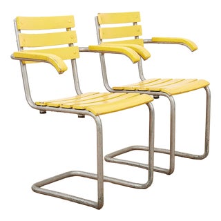 Model 1024 Garden Chairs with Galvanized Steel Tube Frames and Yellow Wooden Slats, 1934, Set of 2 For Sale